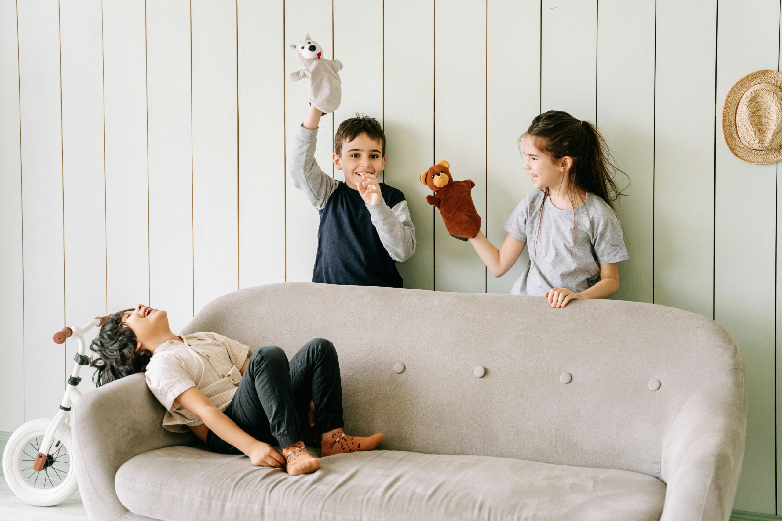 How Puppets Can Improve Communication Skills in Children
